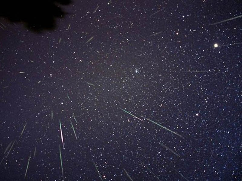 Новосибирцы смогут увидеть пик метеорного потока Квадрантиды